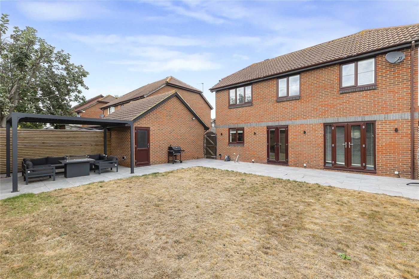 4 bedroom house for sale in Greenhithe | Robinson Jackson