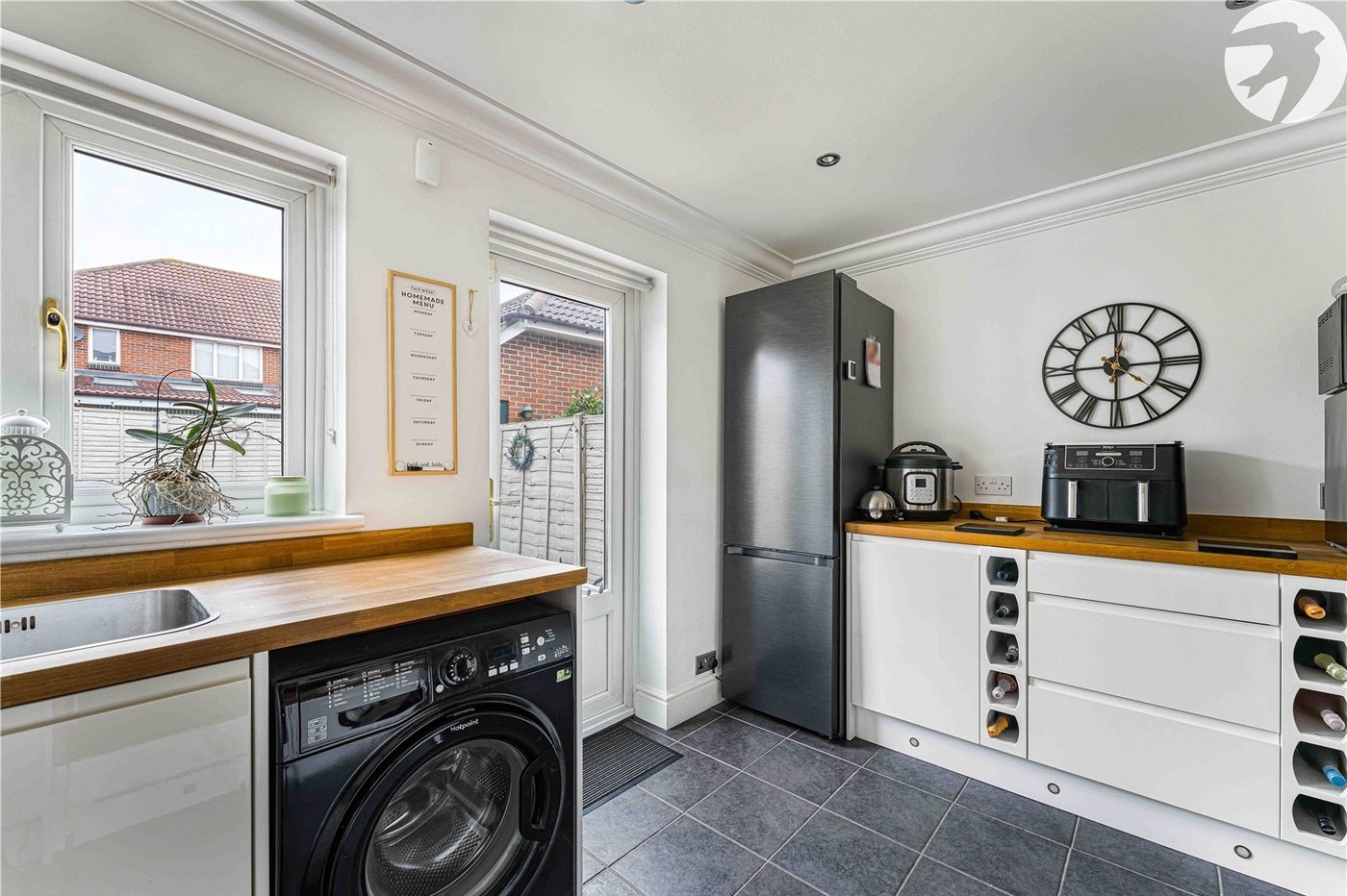 2 bedroom house for sale in Greenhithe | Robinson Jackson