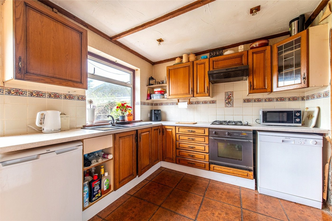 3 bedroom house for sale in Cuxton | Robinson Michael & Jackson