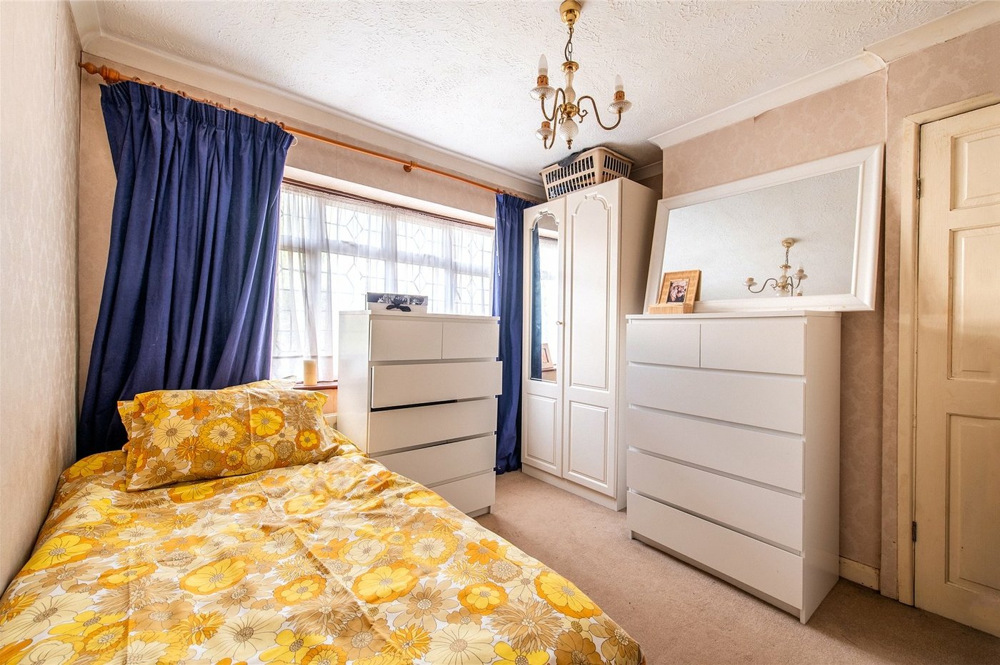 3 bedroom house for sale in Cuxton | Robinson Michael & Jackson