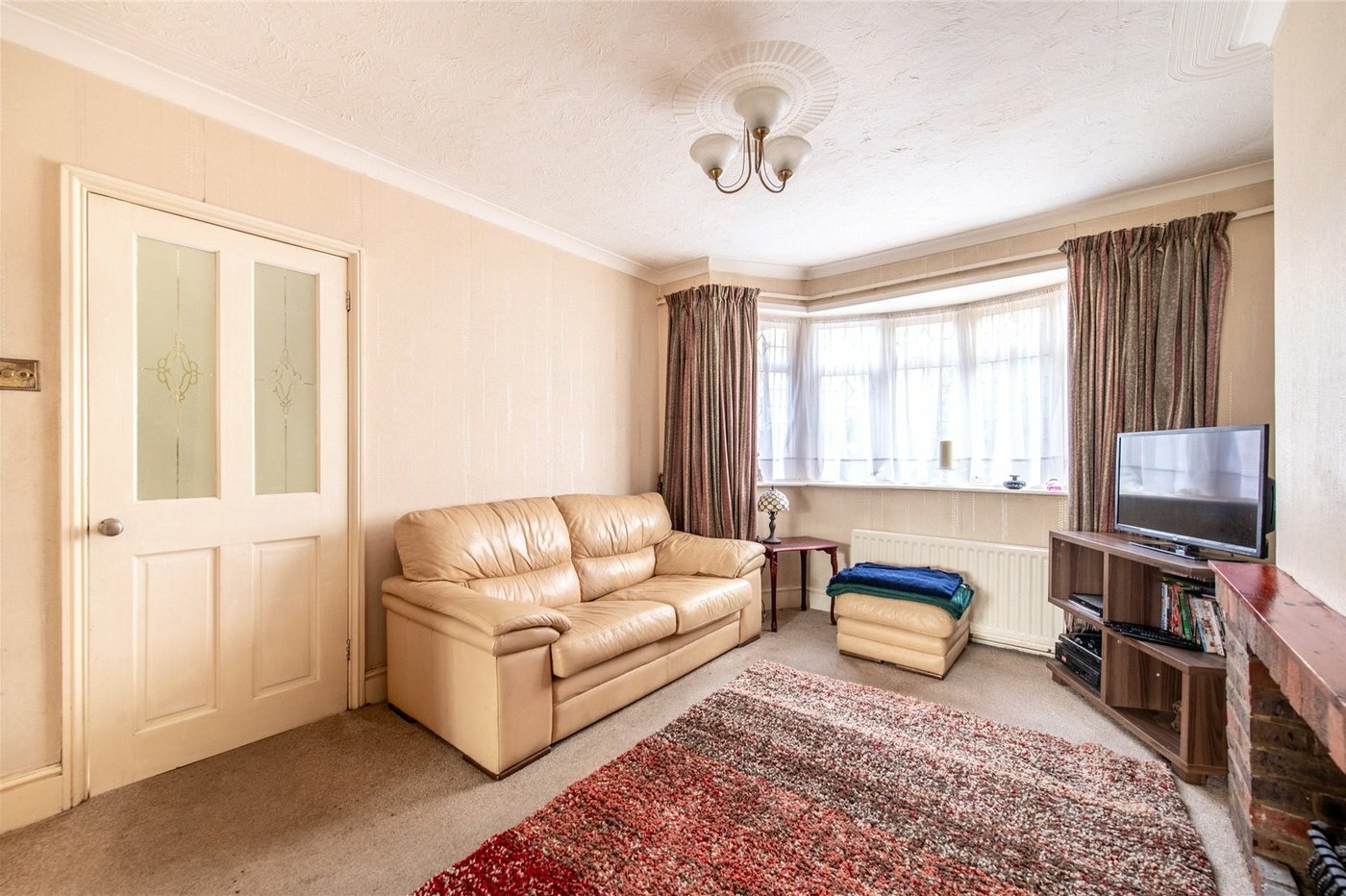 3 bedroom house for sale in Cuxton | Robinson Michael & Jackson