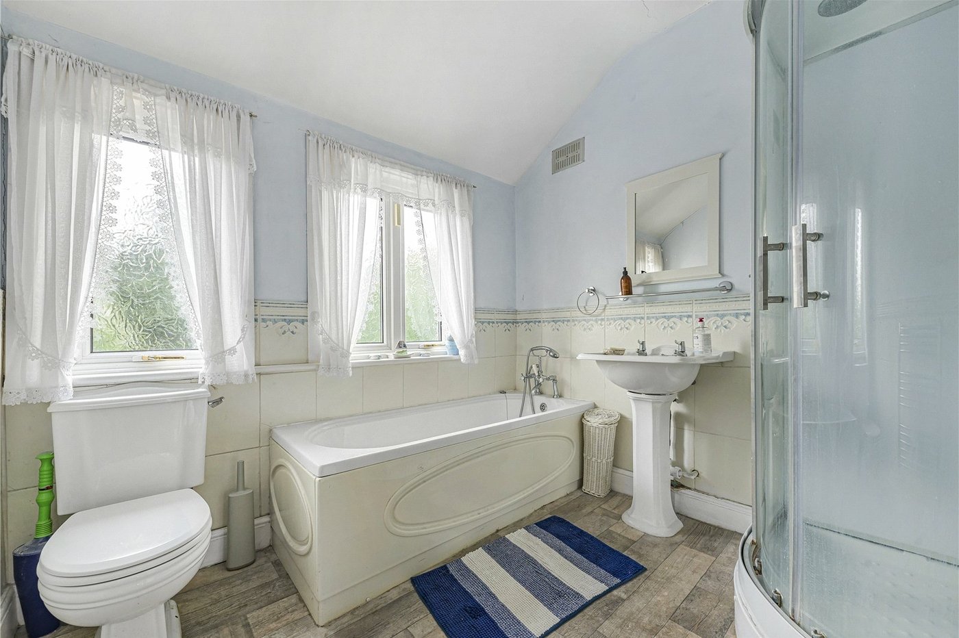 4 bedroom house for sale in Dartford | Robinson Jackson