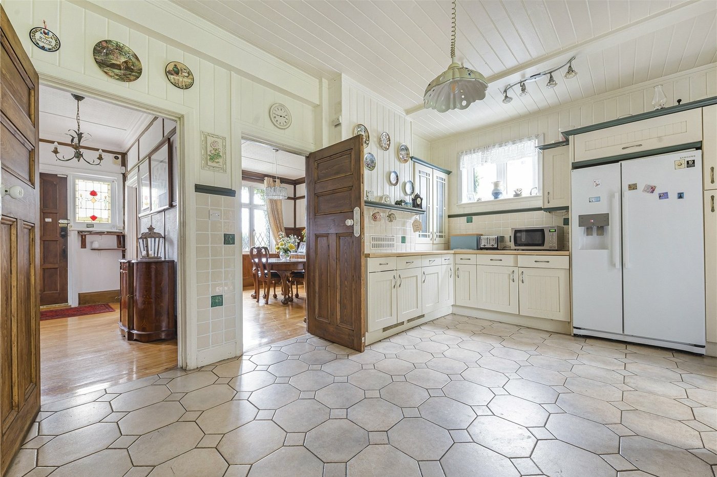 4 bedroom house for sale in Dartford | Robinson Jackson