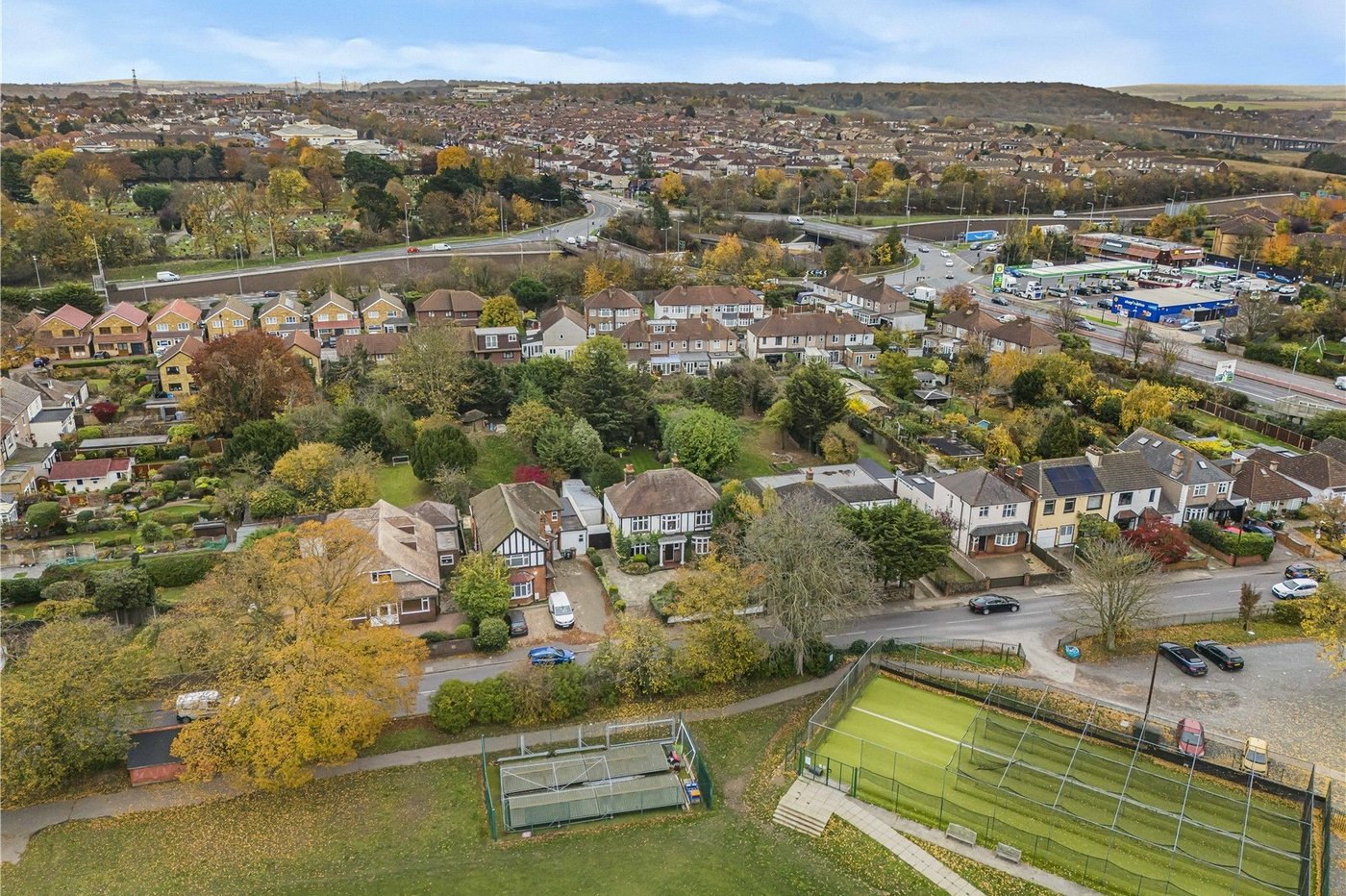 4 bedroom house for sale in Dartford | Robinson Jackson