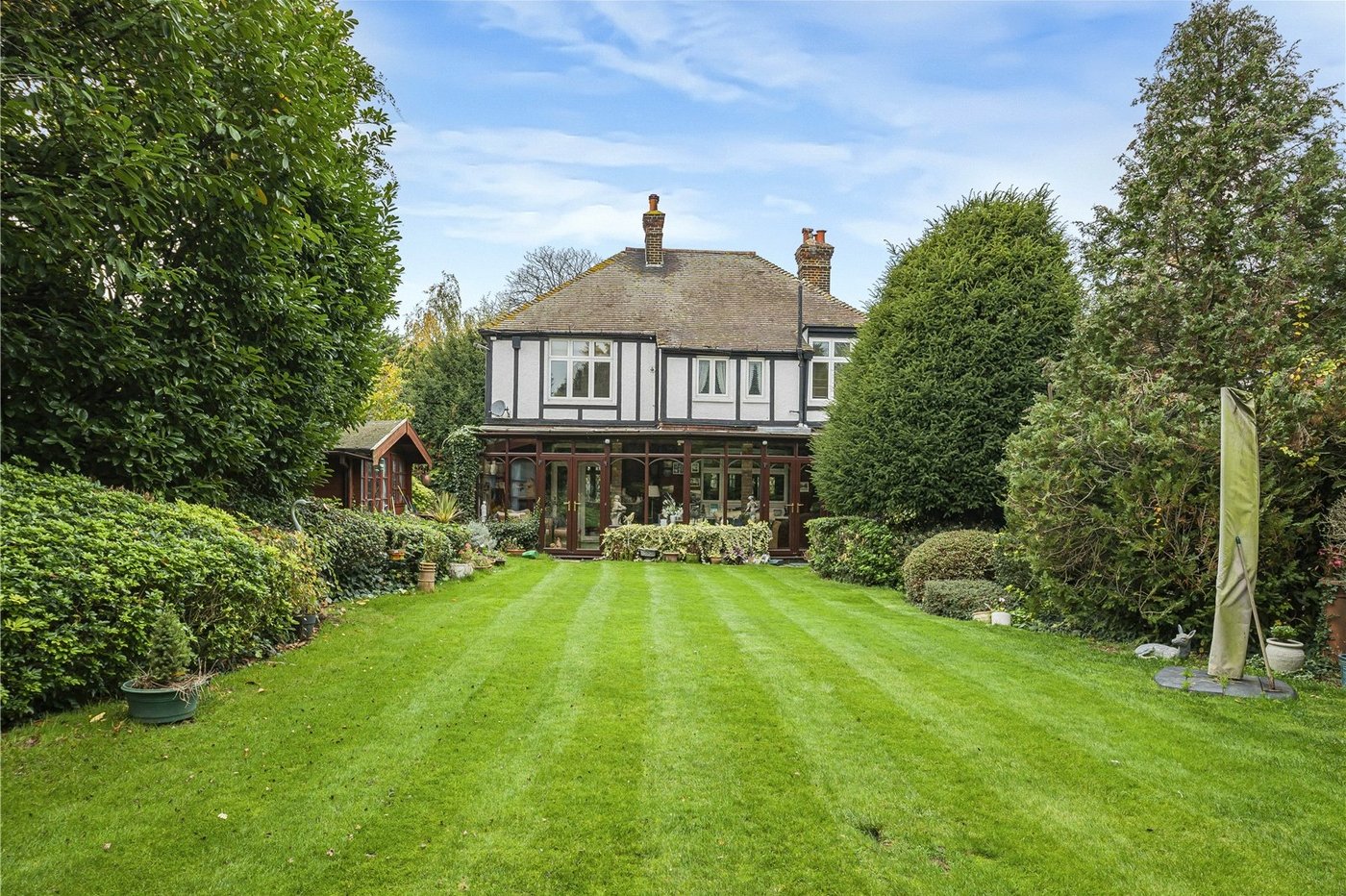 4 bedroom house for sale in Dartford | Robinson Jackson