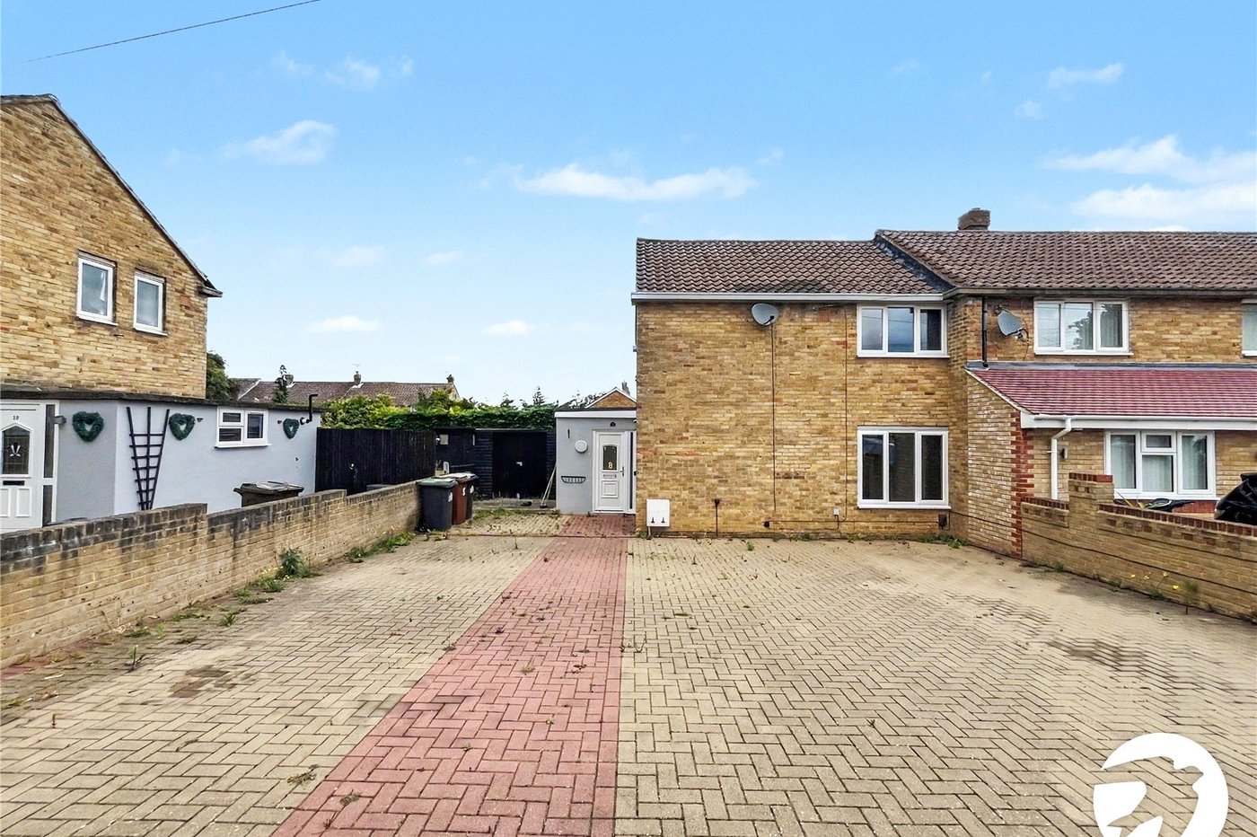 2 bedroom house for sale in Weedswood | Robinson Michael & Jackson