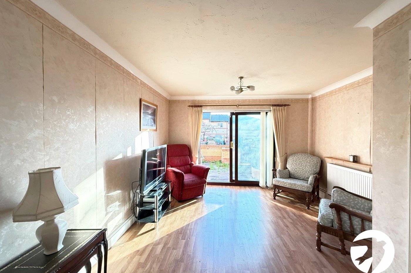 2 bedroom house for sale in London | Robinson Jackson