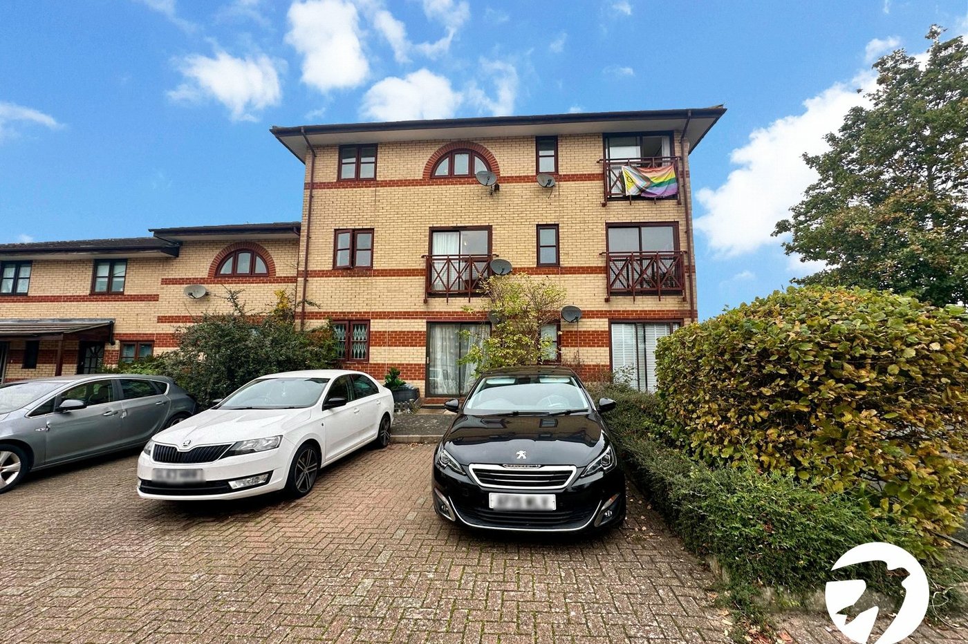 1 bedroom property for sale in London | Robinson Jackson