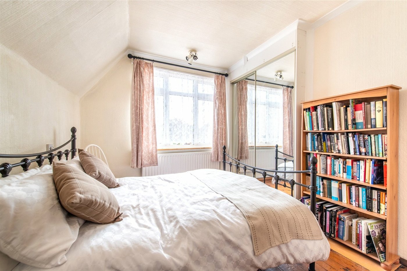 4 bedroom house for sale in Gravesend | Robinson Michael & Jackson