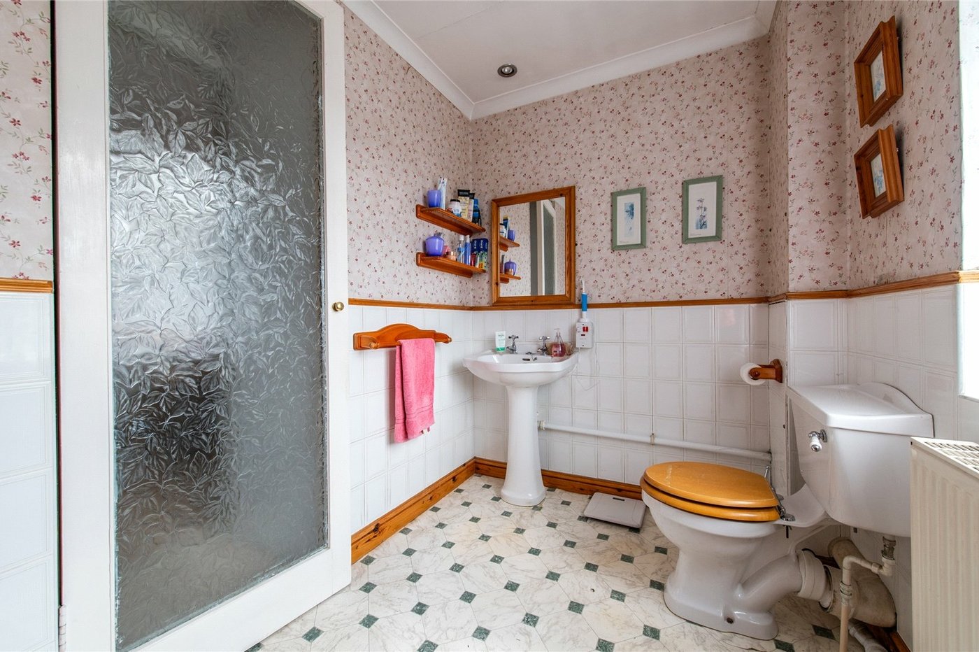 4 bedroom house for sale in Gravesend | Robinson Michael & Jackson