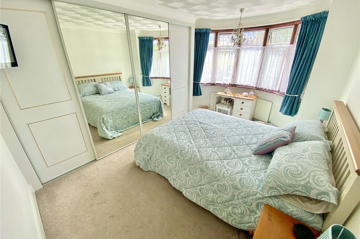 3 bedroom house for sale in Sidcup | Robinson Jackson