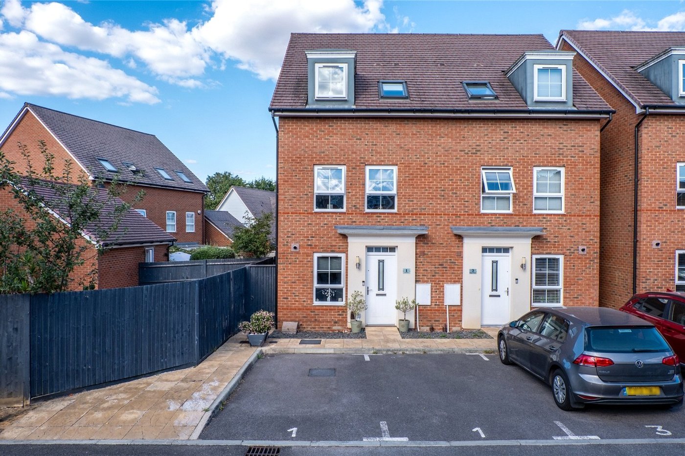 3 bedroom property for sale in Allington | Robinson Michael & Jackson
