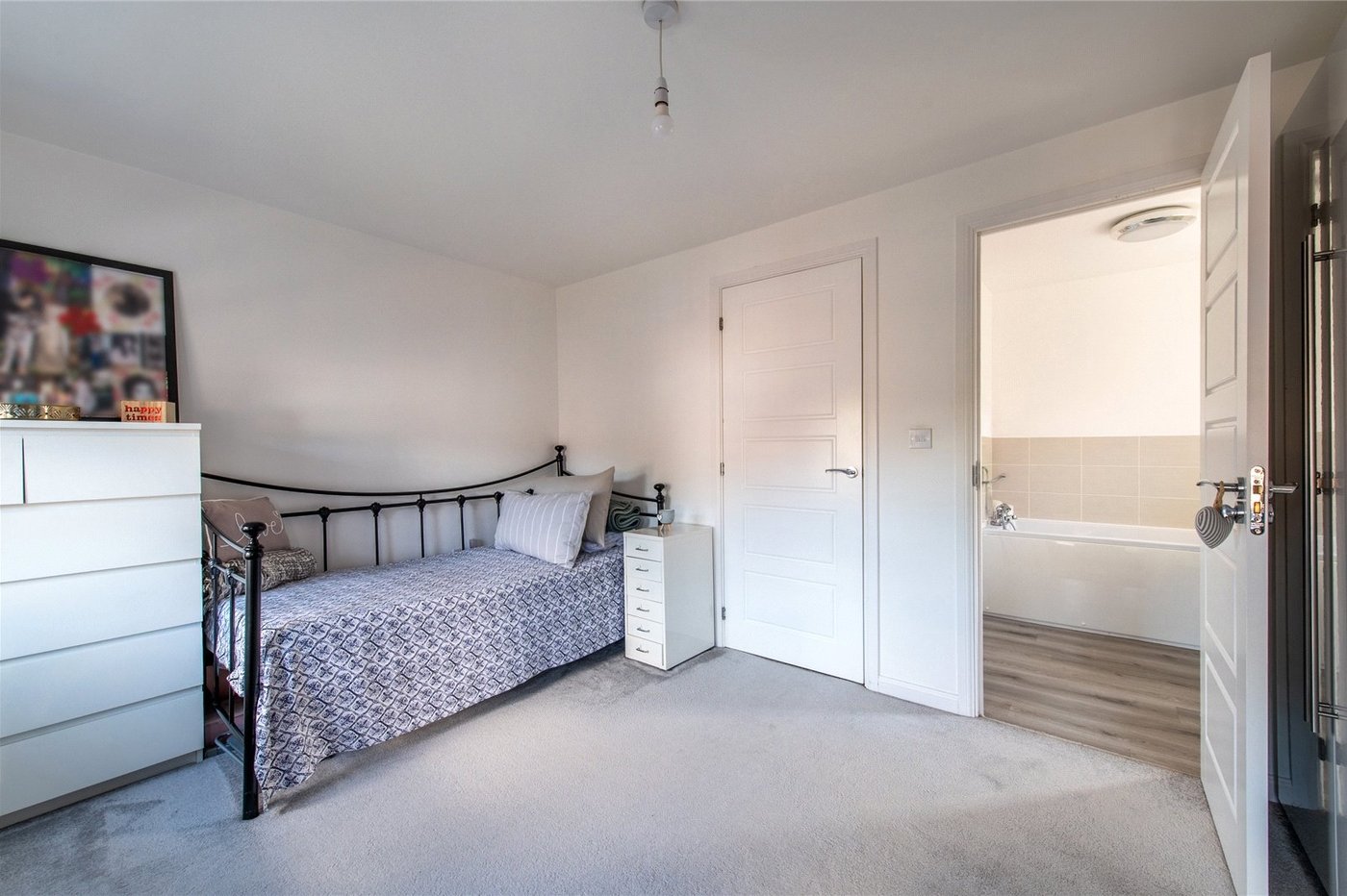 3 bedroom property for sale in Allington | Robinson Michael & Jackson