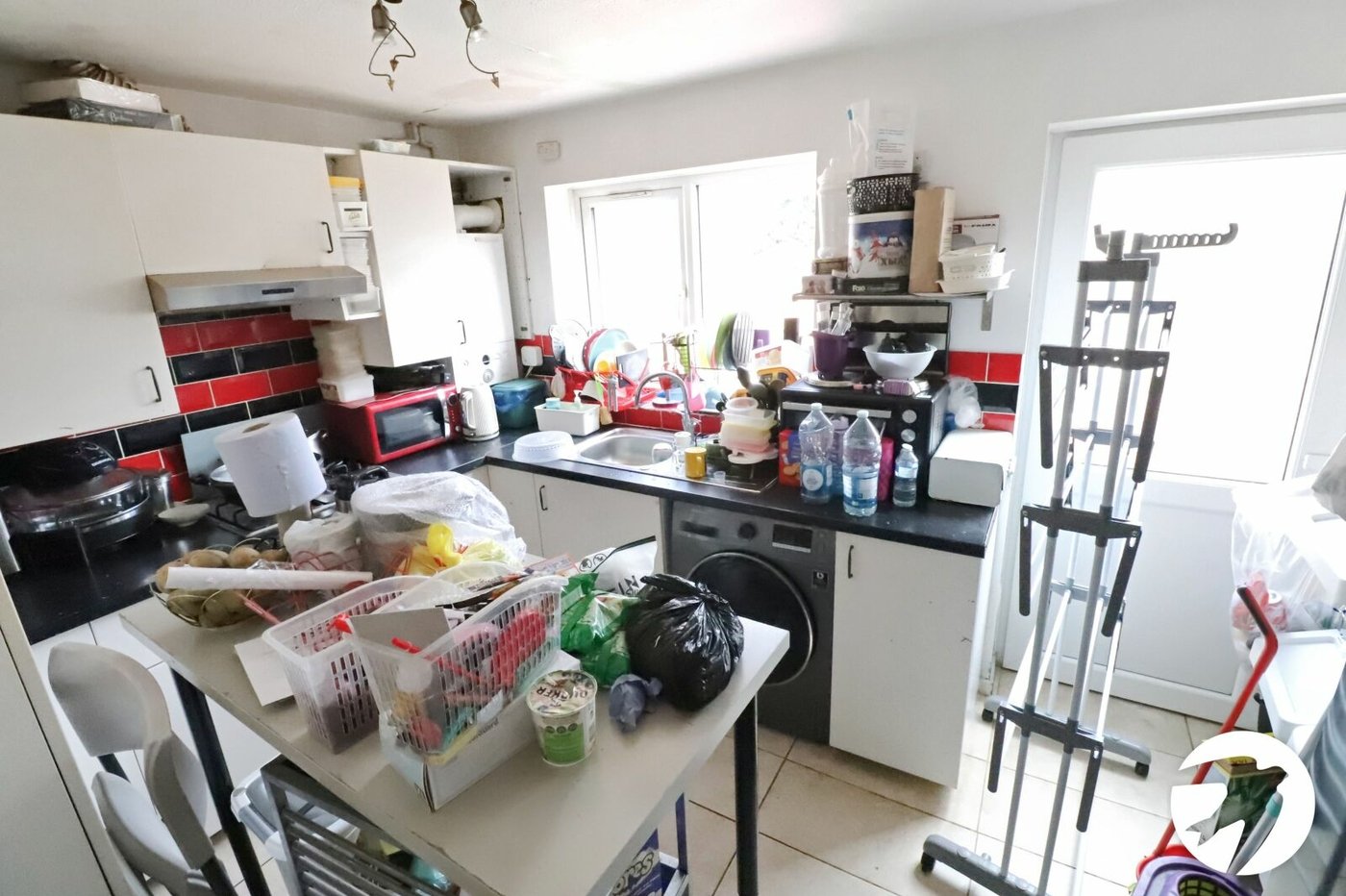 2 bedroom house for sale in London | Robinson Jackson