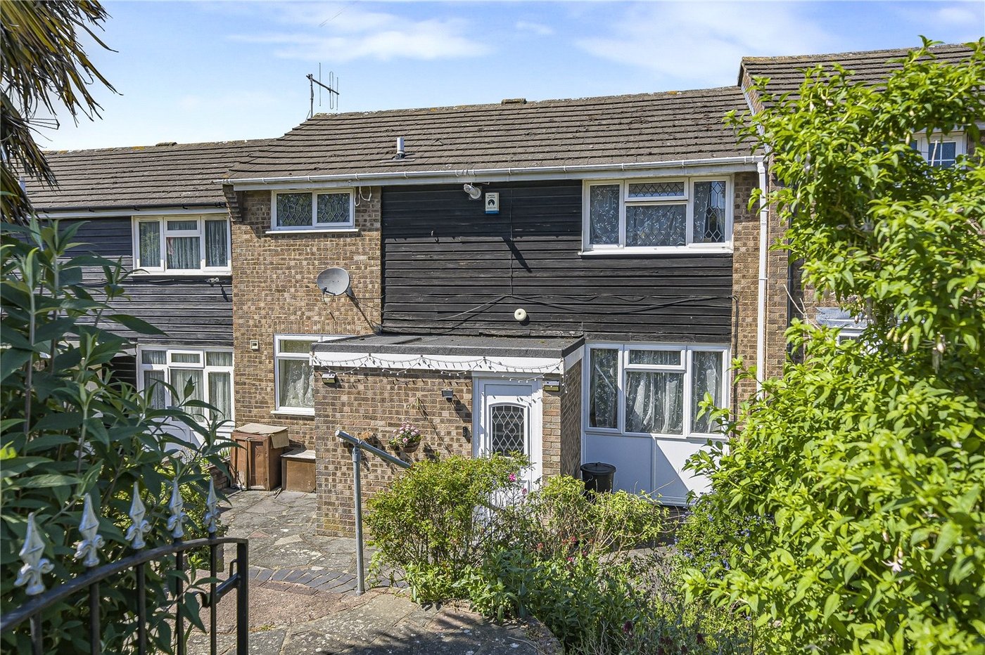 3 bedroom house for sale in Hartley | Robinson Jackson
