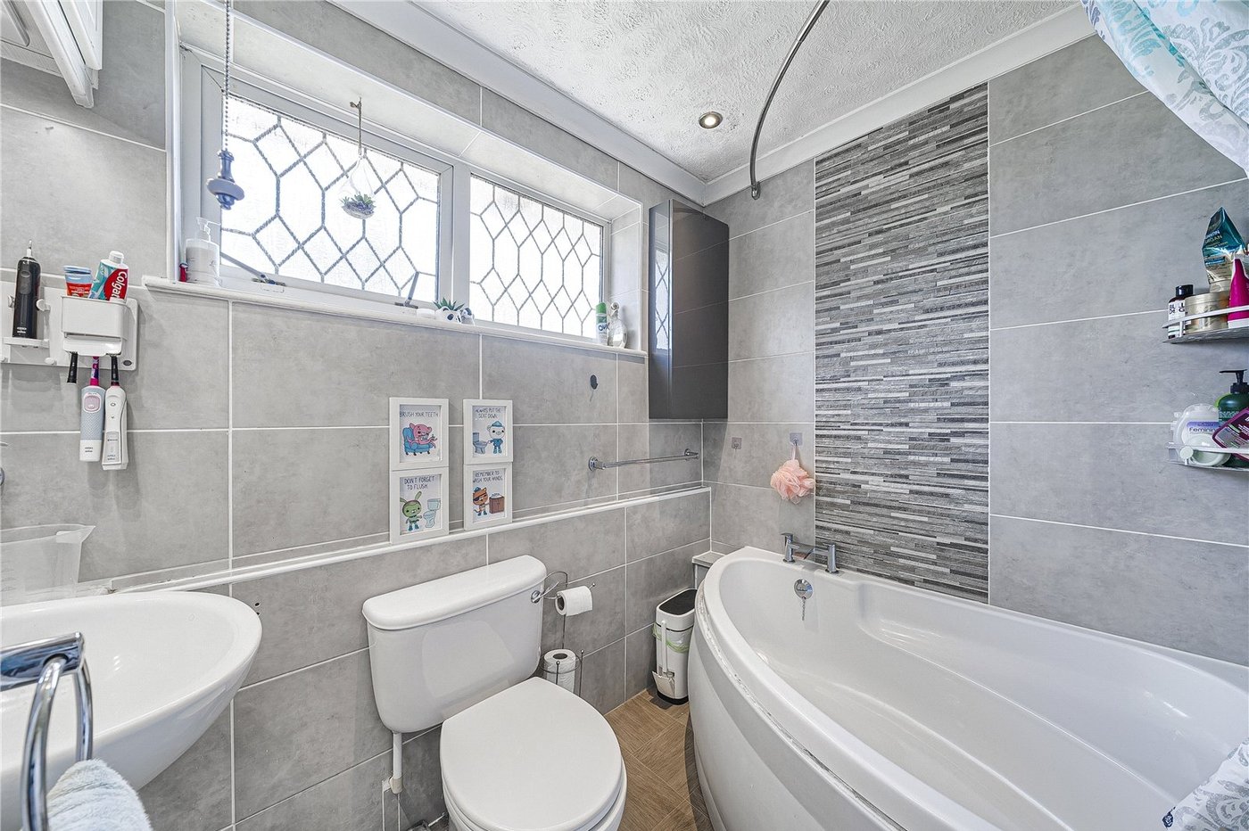 3 bedroom house for sale in Hartley | Robinson Jackson