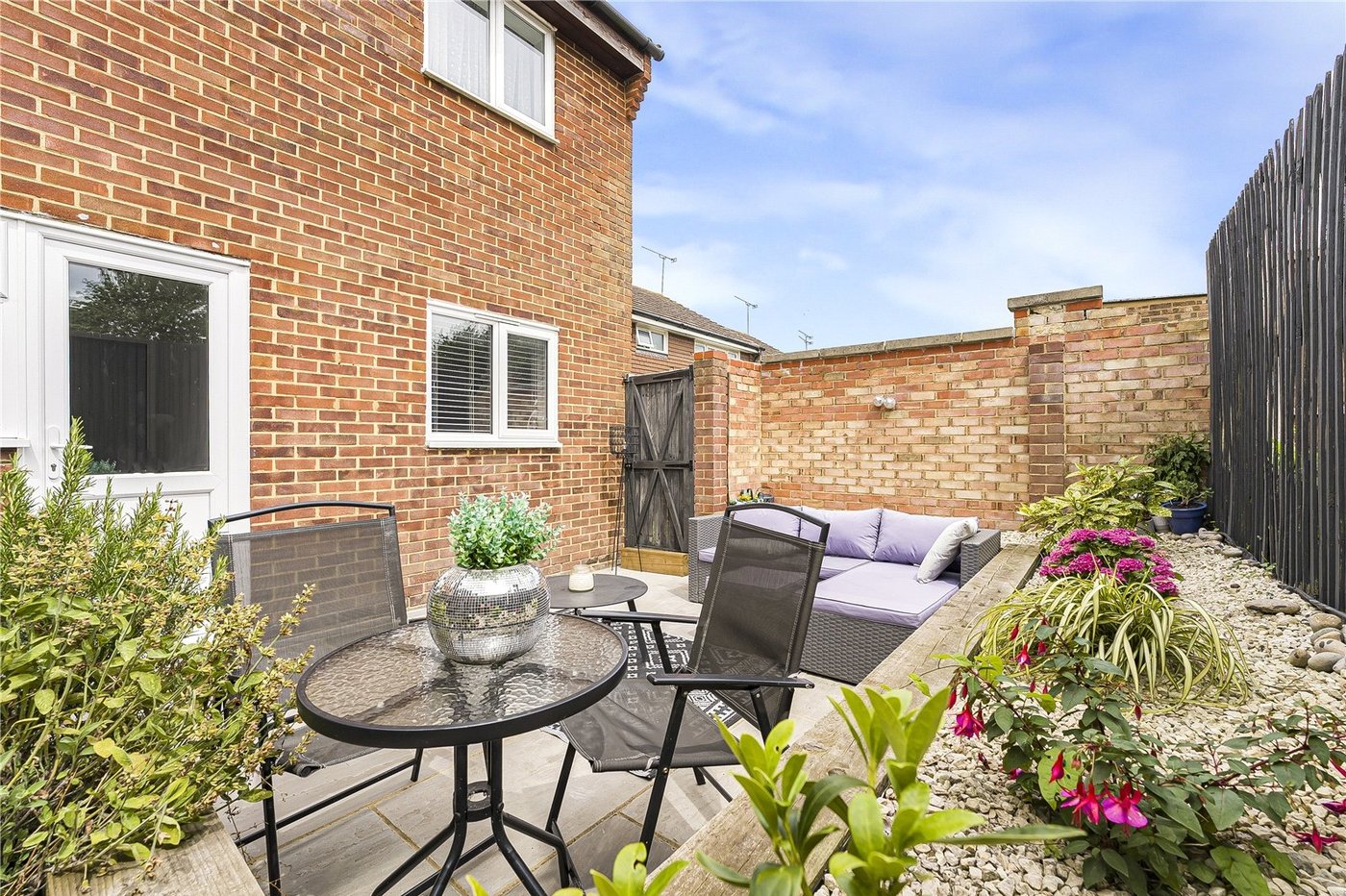 1 bedroom property for sale in Hartley | Robinson Jackson