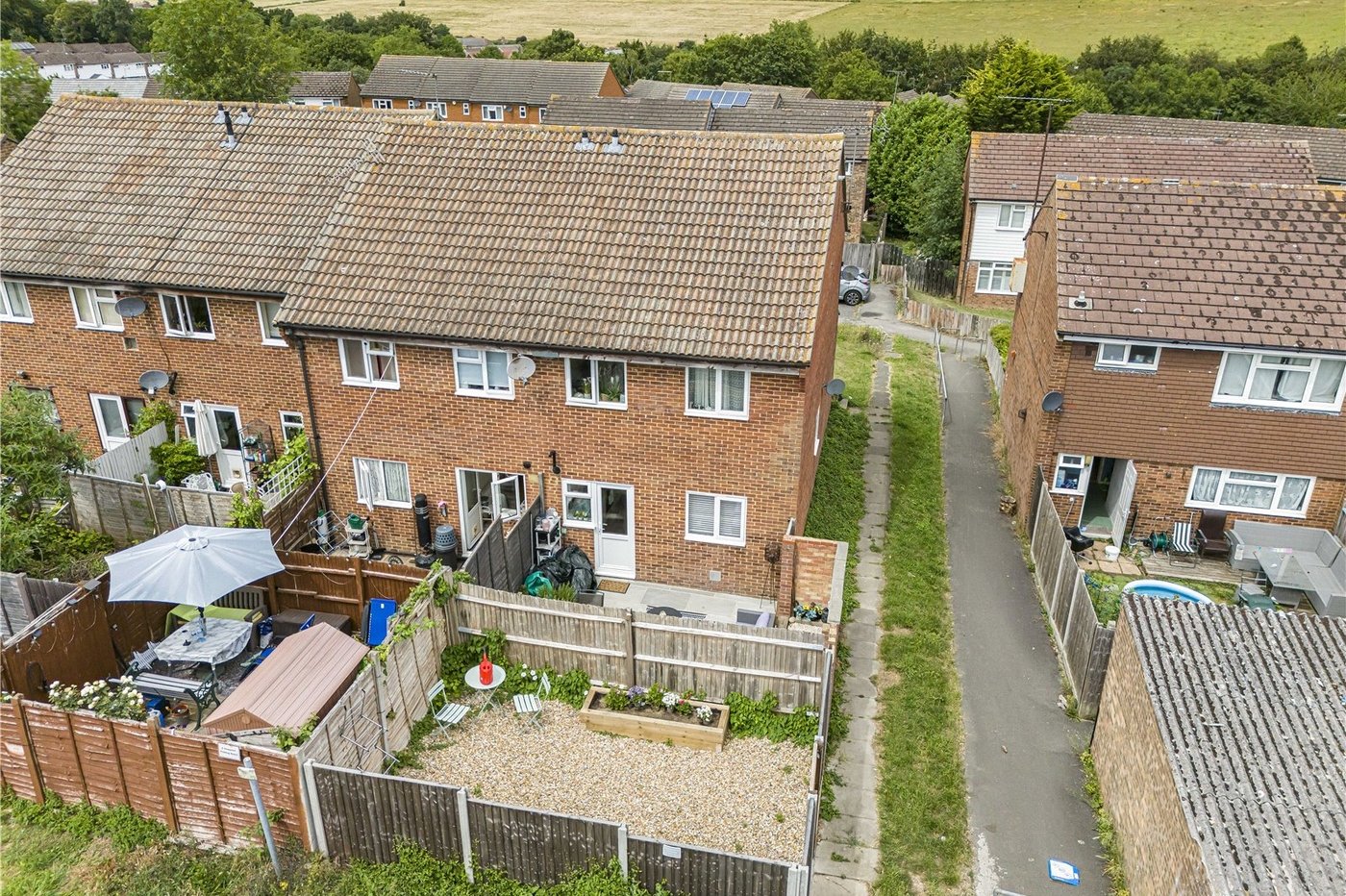1 bedroom property for sale in Hartley | Robinson Jackson