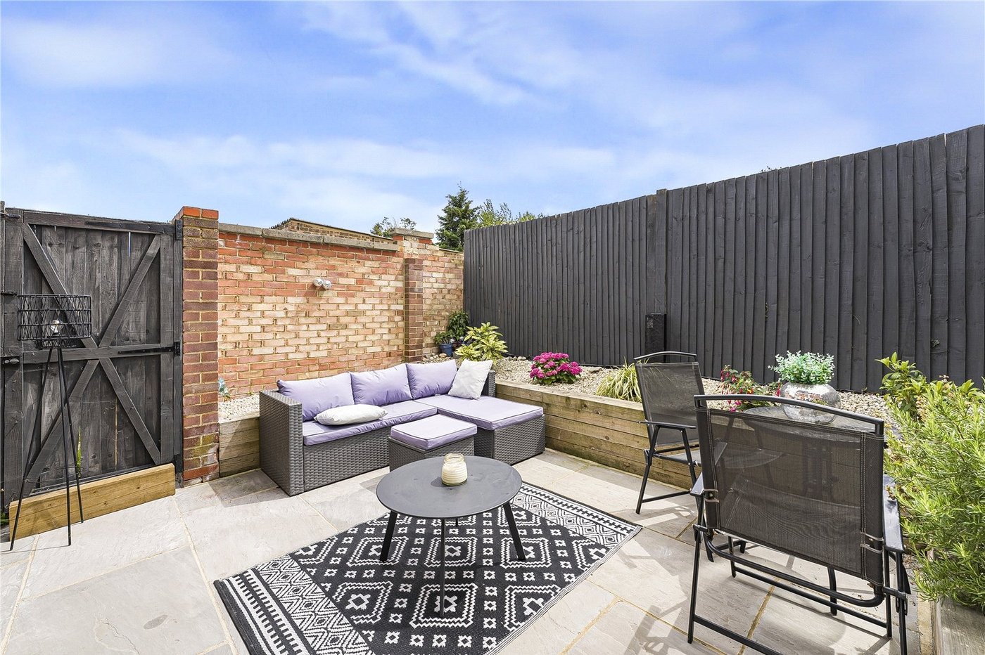 1 bedroom property for sale in Hartley | Robinson Jackson
