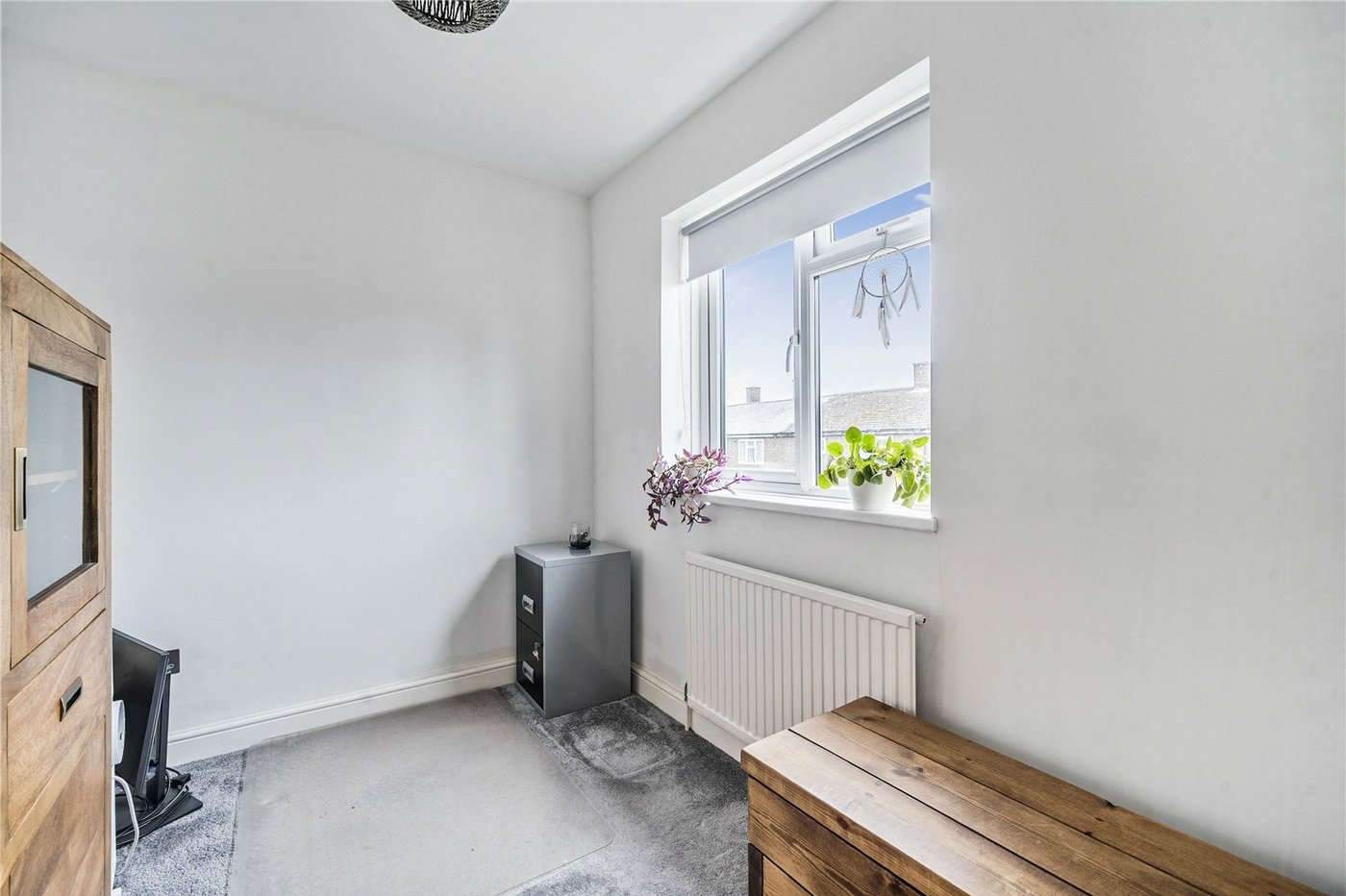 3 bedroom house for sale in London | Robinson Jackson