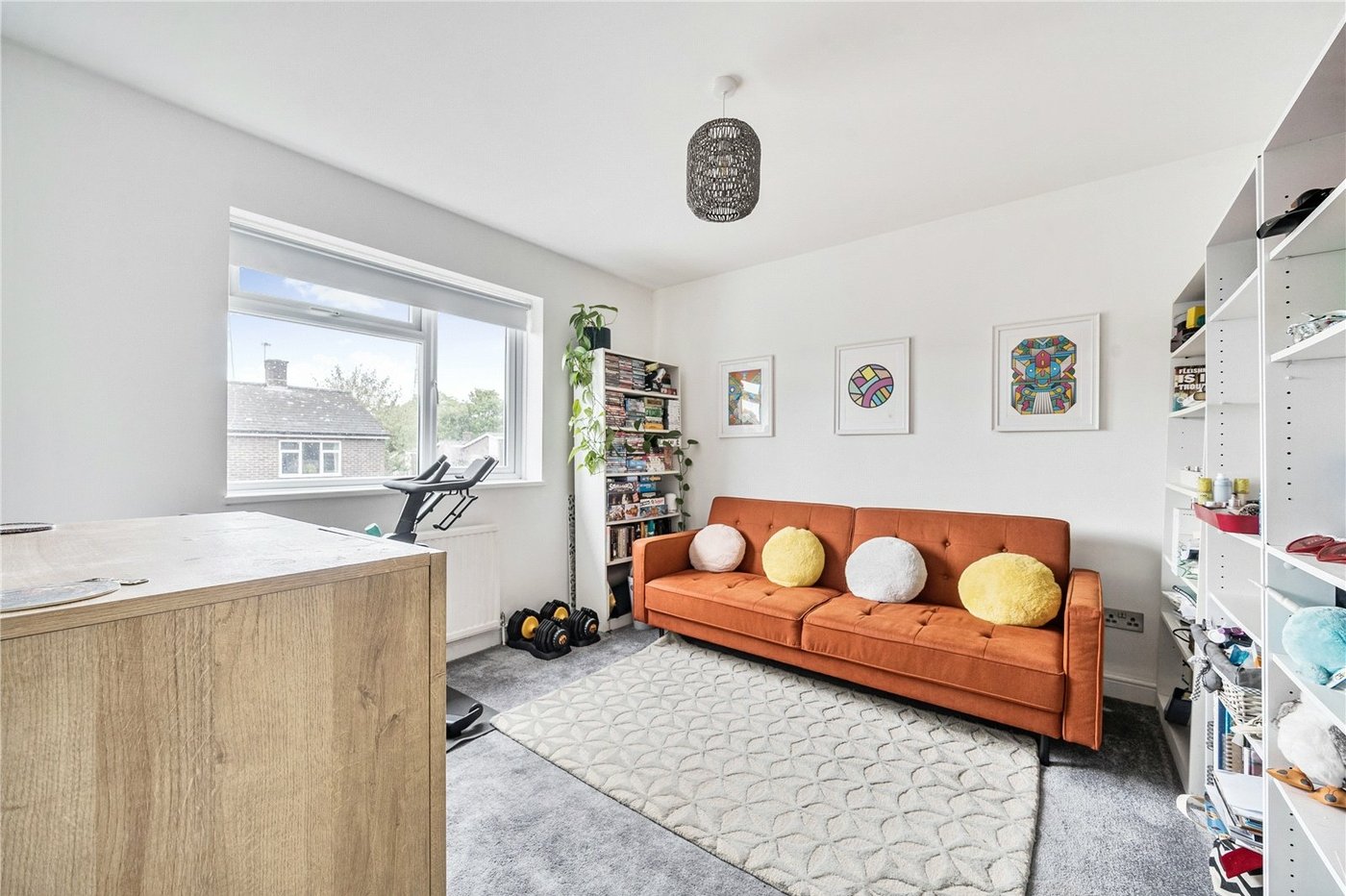 3 bedroom house for sale in London | Robinson Jackson