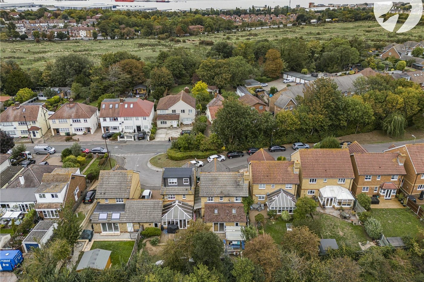 4 bedroom house for sale in Greenhithe | Robinson Jackson