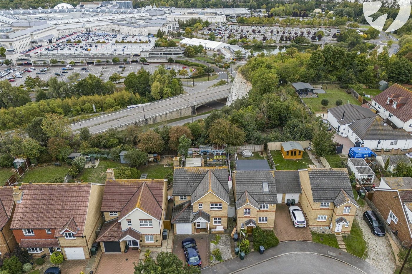 4 bedroom house for sale in Greenhithe | Robinson Jackson