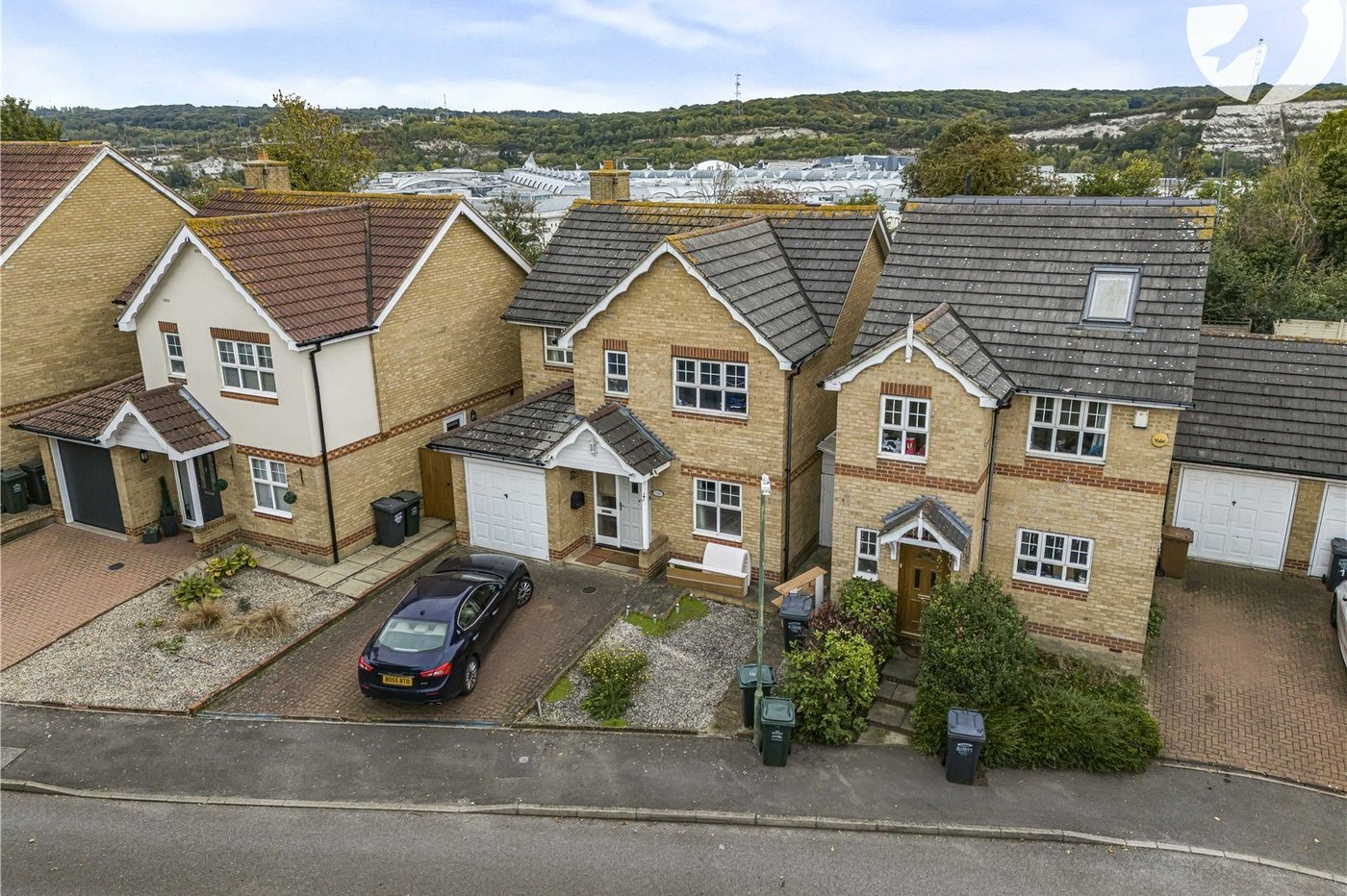 4 bedroom house for sale in Greenhithe | Robinson Jackson