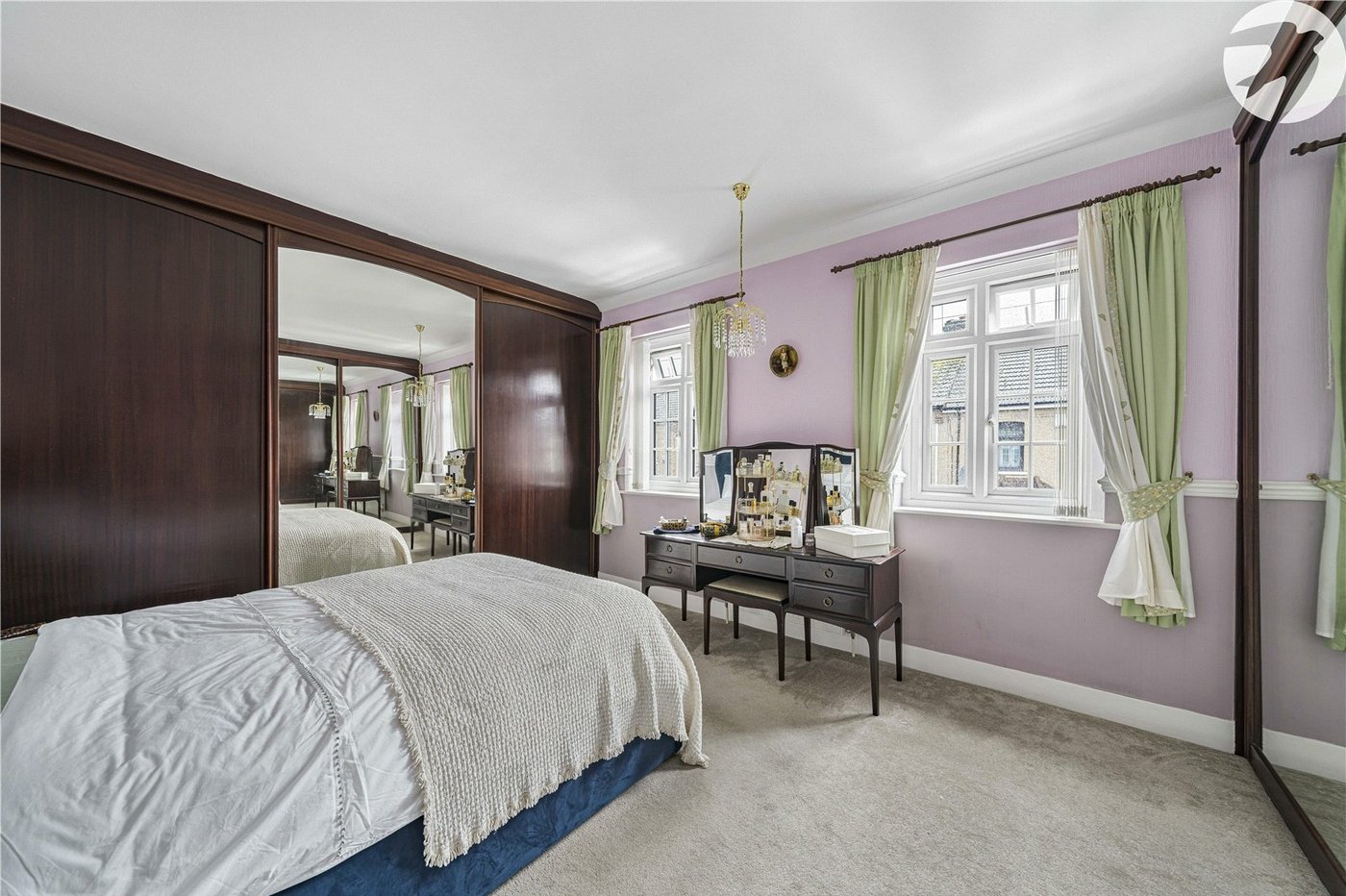 2 bedroom house for sale in Erith | Robinson Jackson