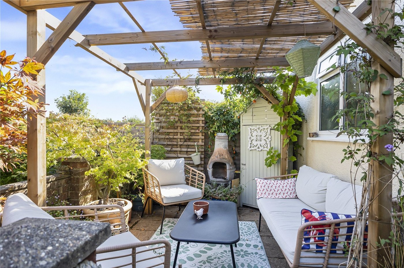 3 bedroom house for sale in Hextable | Robinson Jackson