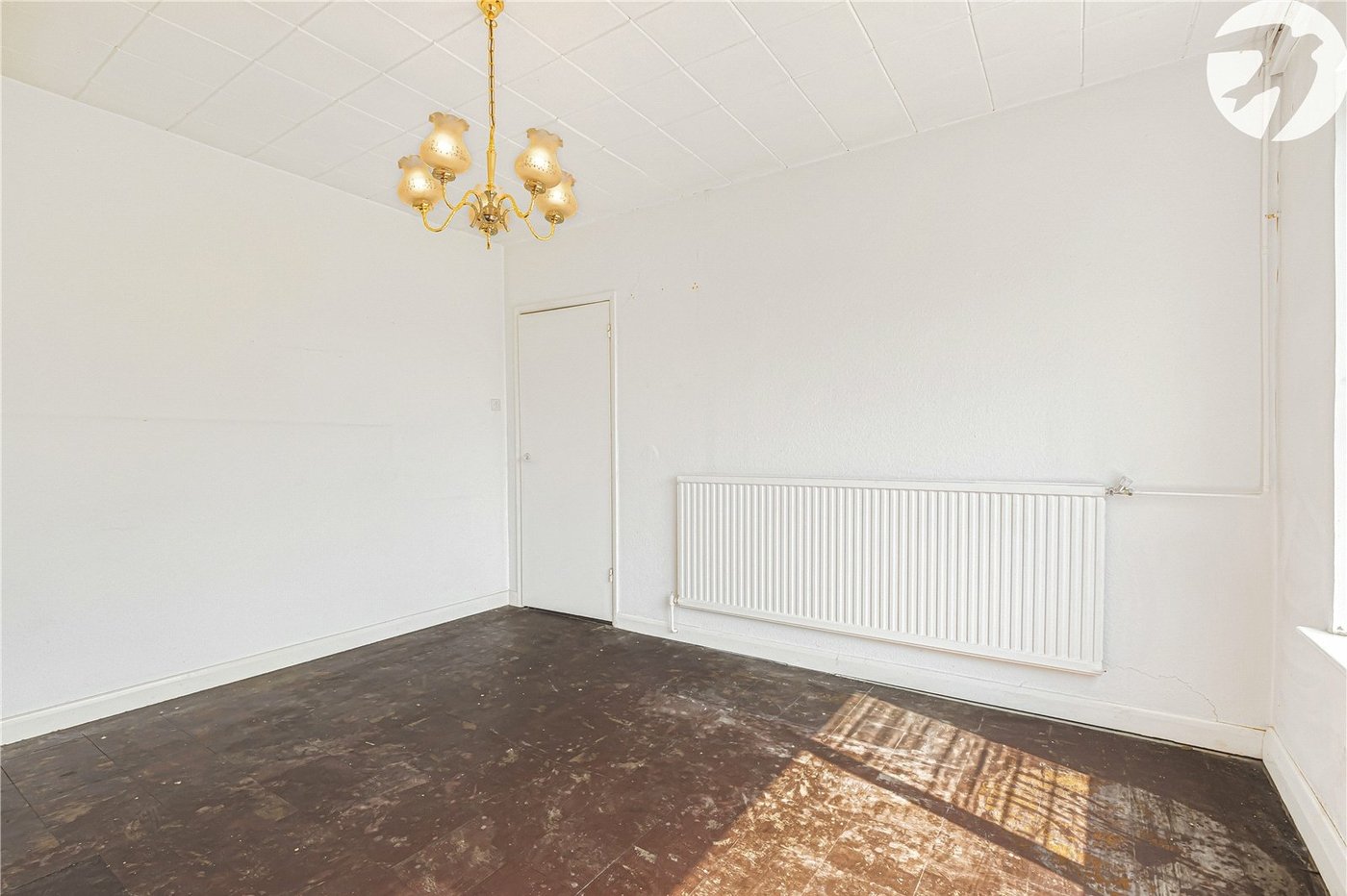 3 bedroom house for sale in Hextable | Robinson Jackson