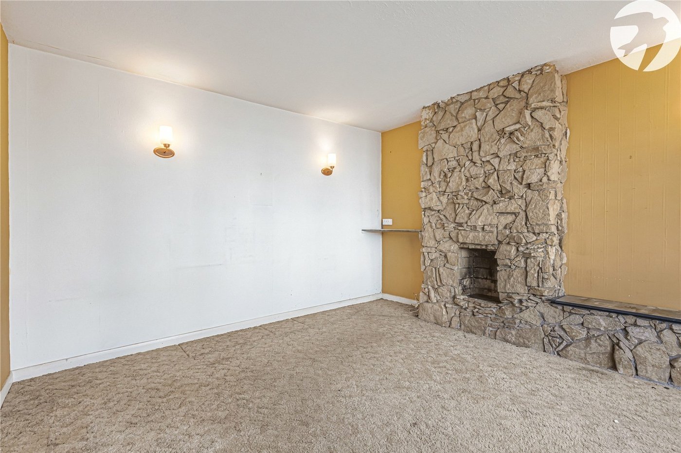 3 bedroom house for sale in Hextable | Robinson Jackson