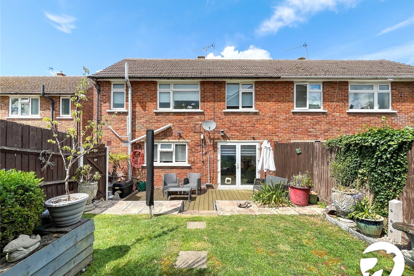 3 bedroom house for sale in Newington | Robinson Michael & Jackson
