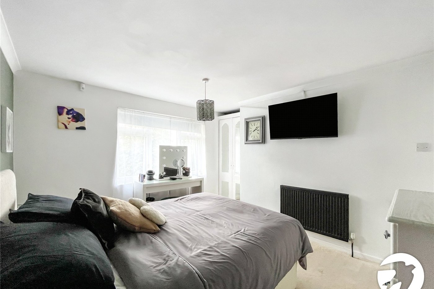 3 bedroom house for sale in Newington | Robinson Michael & Jackson