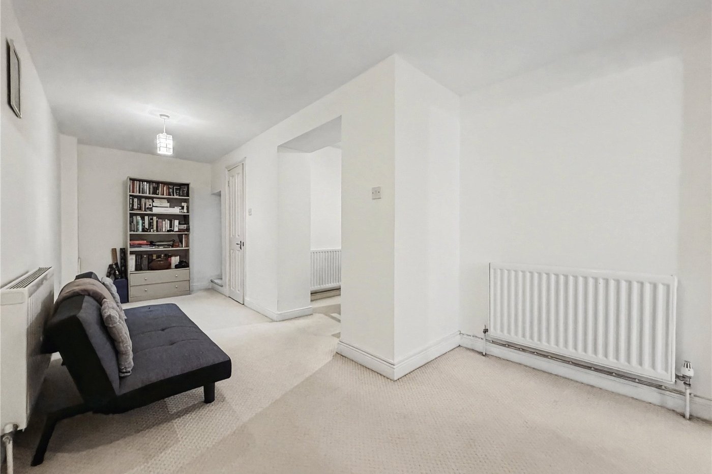 2 bedroom property to rent in Brompton | Robinson Michael & Jackson