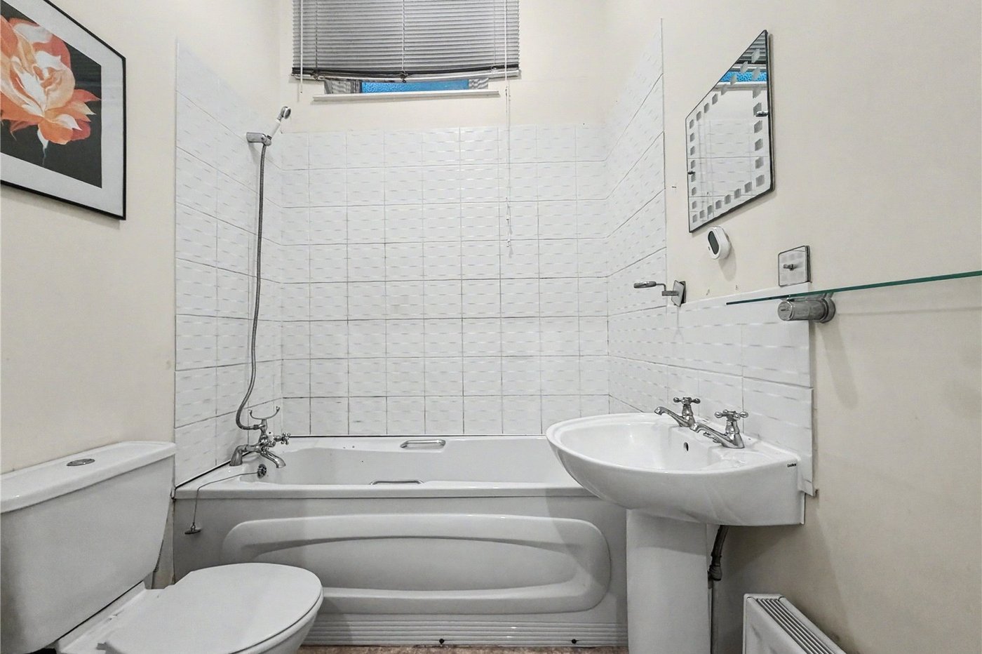 1 bedroom property for sale in Brompton | Robinson Michael & Jackson