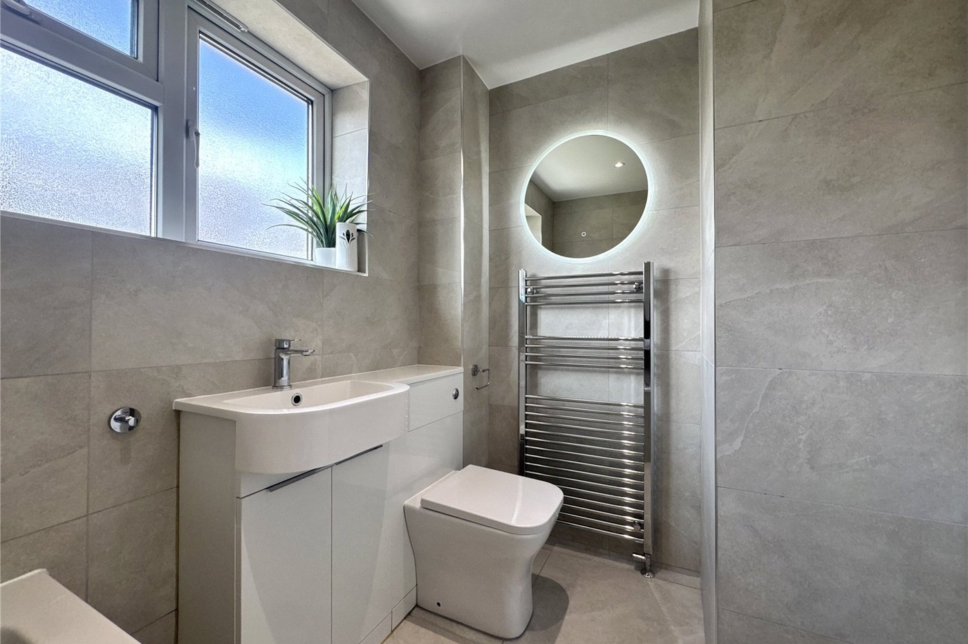 3 bedroom house for sale in Rainham | Robinson Michael & Jackson