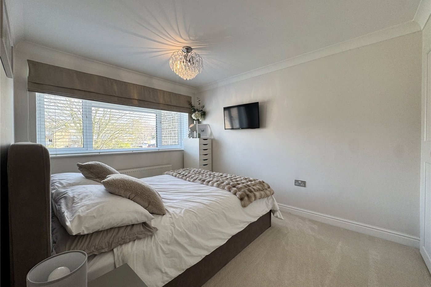 3 bedroom house for sale in Rainham | Robinson Michael & Jackson