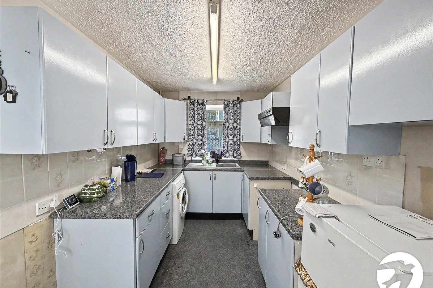 2 bedroom bungalow for sale in Lordswood | Robinson Michael & Jackson