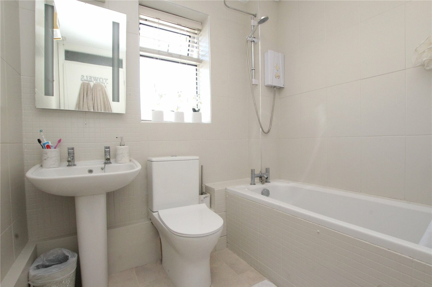 1 bedroom property for sale in London | Robinson Jackson