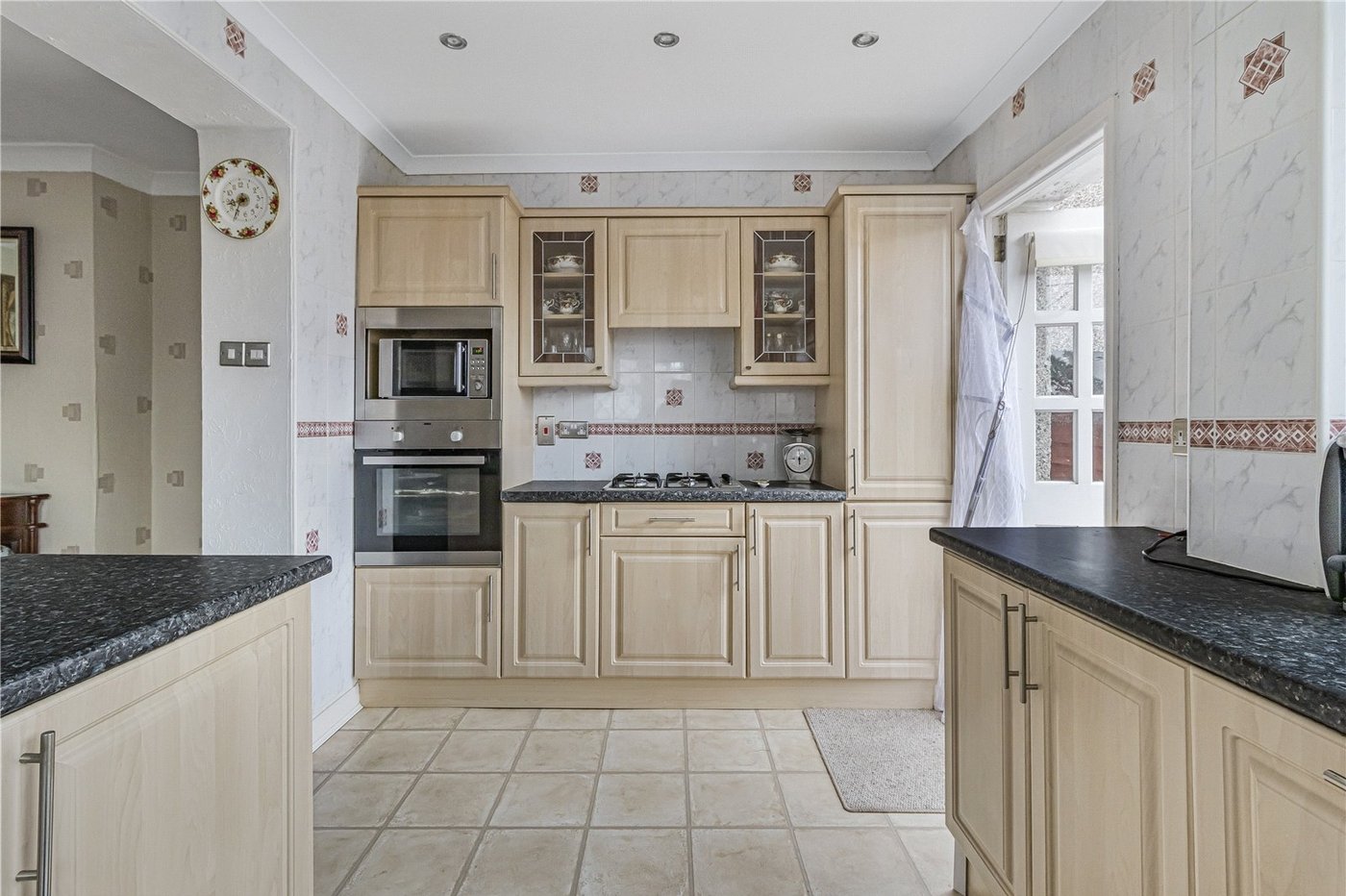 2 bedroom house for sale in Welling | Robinson Jackson