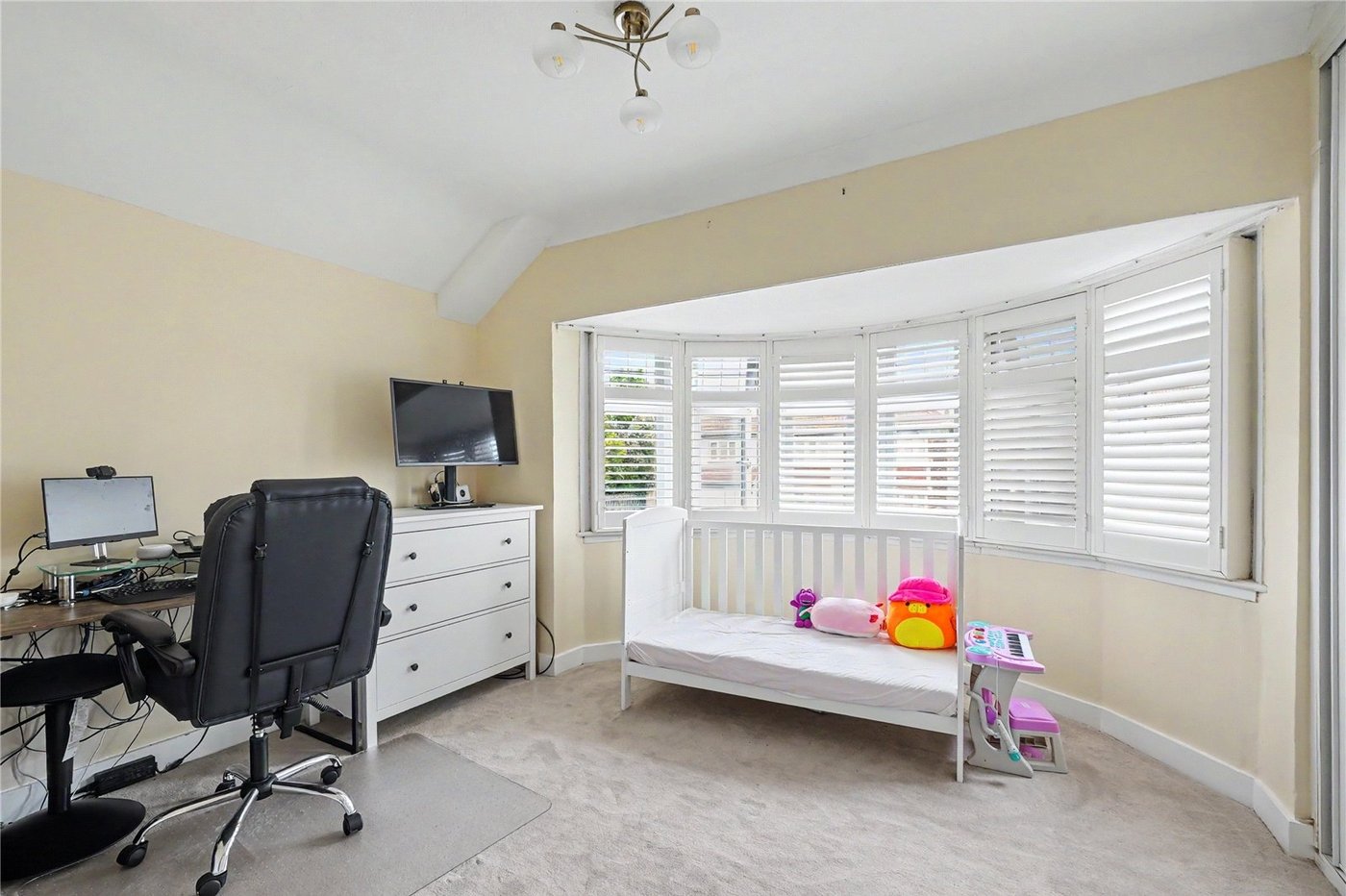 4 bedroom house for sale in Welling | Robinson Jackson