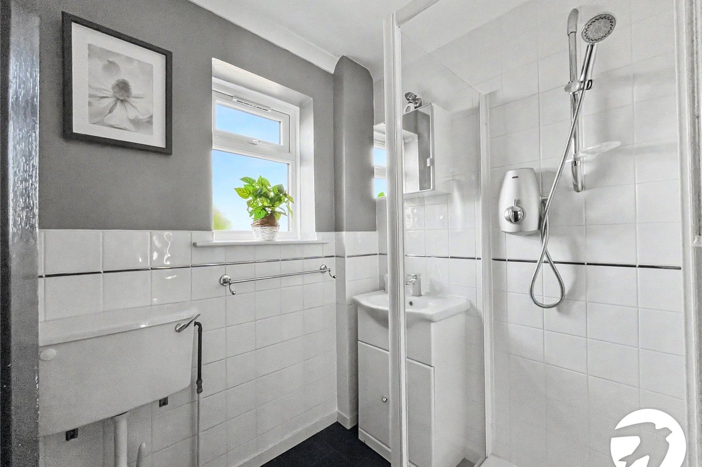 4 bedroom house for sale in Walderslade | Robinson Michael & Jackson