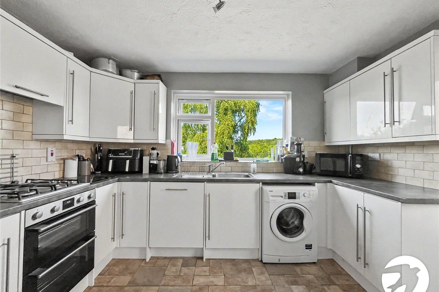 4 bedroom house for sale in Walderslade | Robinson Michael & Jackson