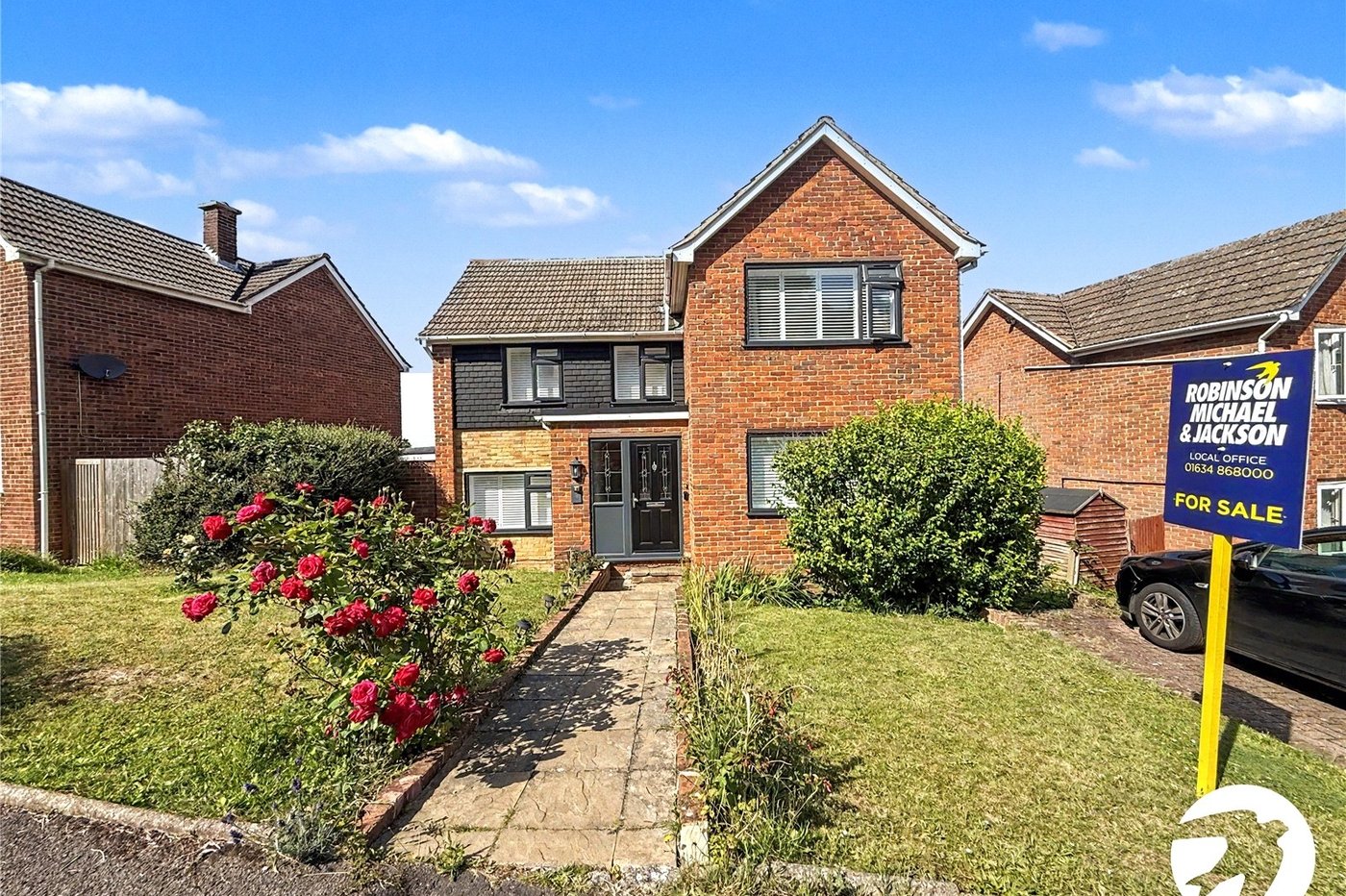 4 bedroom house for sale in Walderslade | Robinson Michael & Jackson