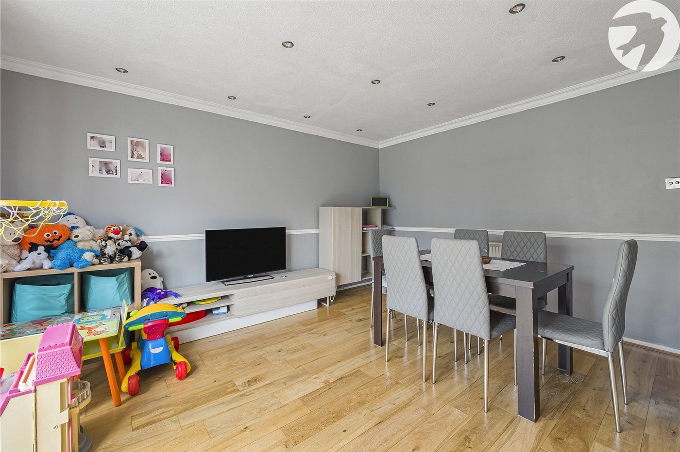 3 bedroom property for sale in Sidcup | Robinson Jackson