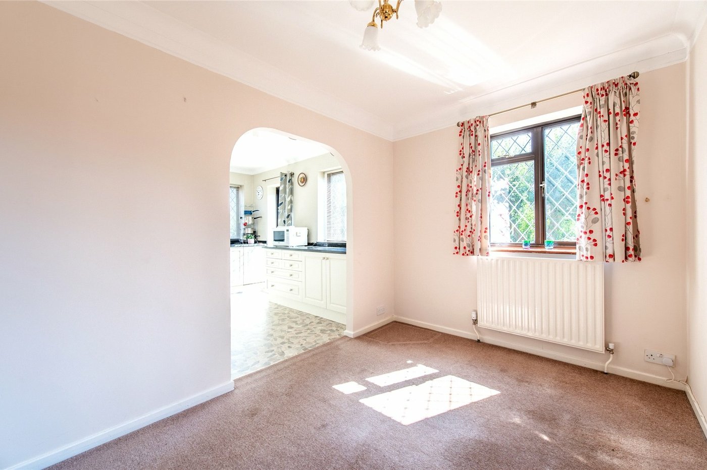 3 bedroom house for sale in Meopham | Robinson Michael & Jackson