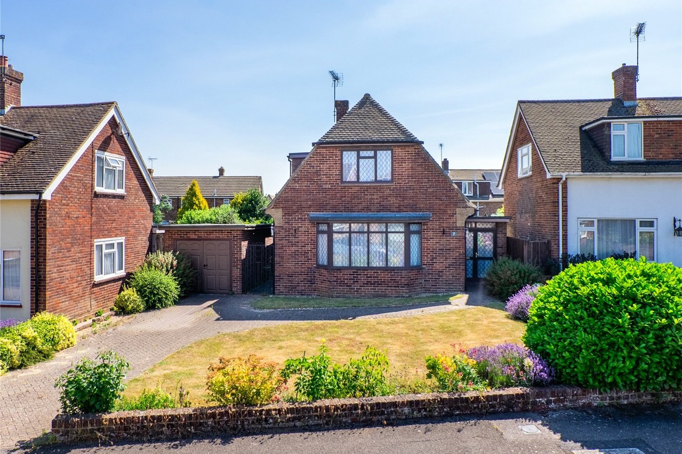 3 bedroom house for sale in Meopham | Robinson Michael & Jackson