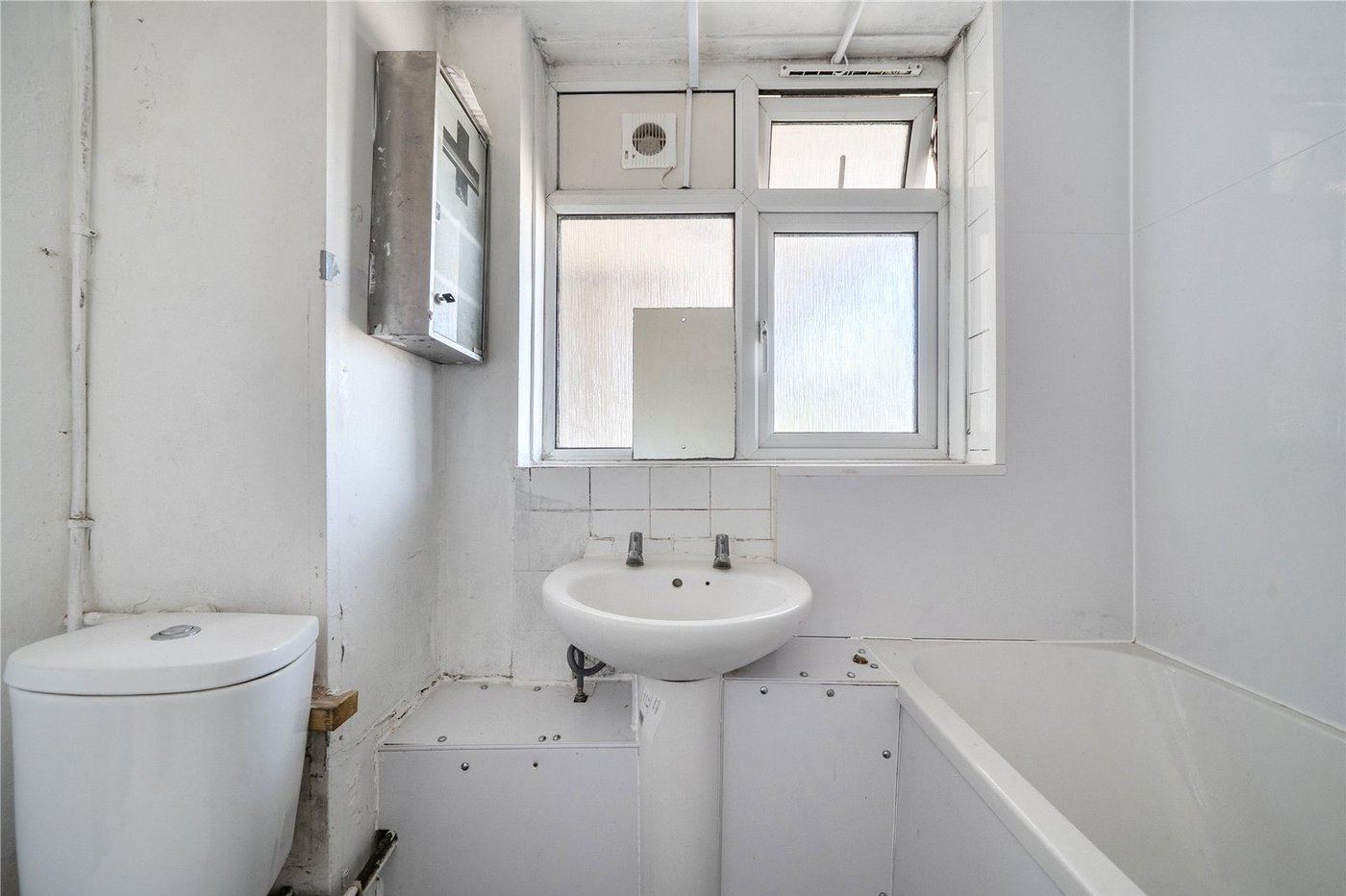 1 bedroom property for sale in Sydenham | Robinson Jackson