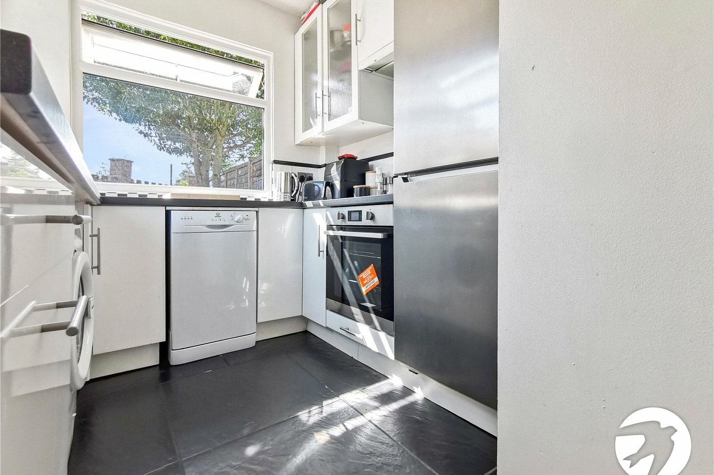 2 bedroom house for sale in South Welling | Robinson Jackson